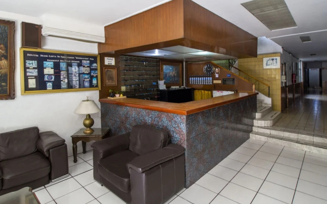 Hotel Canada