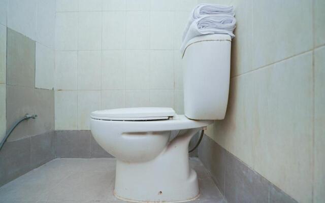 OYO 1541 Padang Pasir C-12 Residence