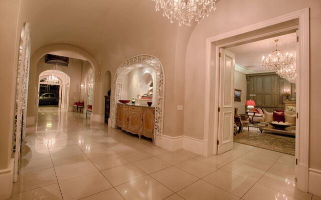 The Munro Boutique Hotel