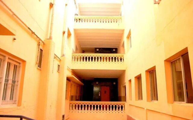 Hotel Meera
