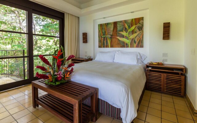 Arenas Del Mar Beachfront & Rainforest Member of the Cayuga Collection