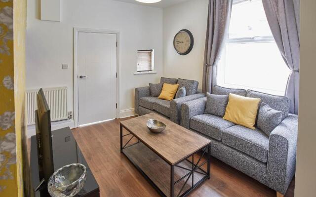 Host & Stay - Gresham House