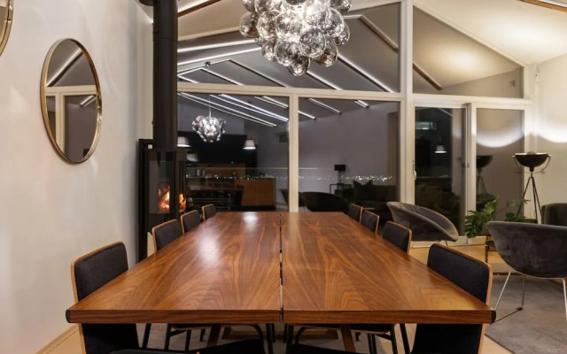 Enter Tromsø Luxury Villa