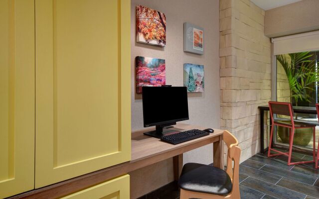 Home2 Suites by Hilton East Hanover