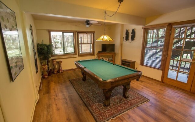 Hale Mauna Loa Lower 3 Bedroom Apts