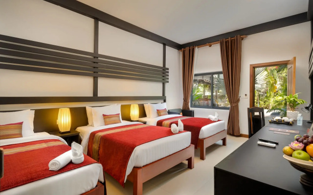 Reveal Courtyard in Reveal Angkor
