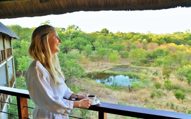 Victoria Falls Safari Club