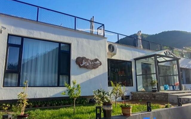 Tianjin Country House