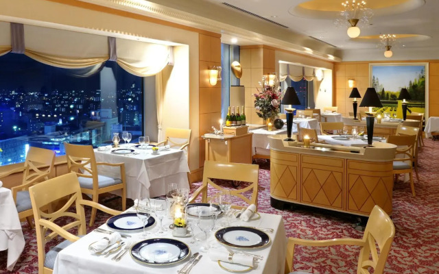 Hotel Granvia Okayama