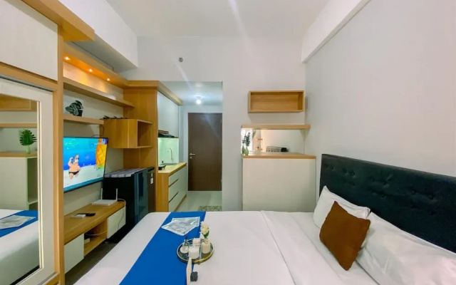 Cozy And Enjoy Living Studio Transpark Juanda Bekasi Timur Apartment