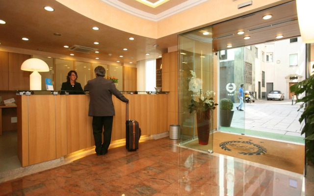 Le Petit Hotel