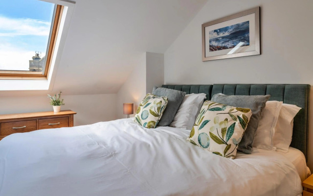 Ocean Lookout - Luxury Woolacombe Beach Apartment with Sea Views