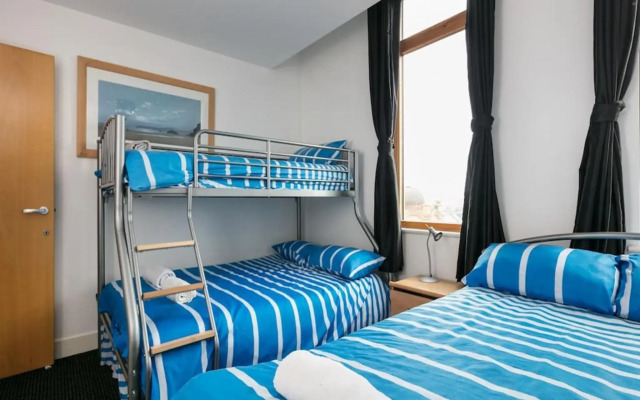 City Centre Apartment With Panoramic View