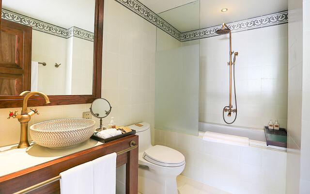 Almanity Hoi An Resort & Spa