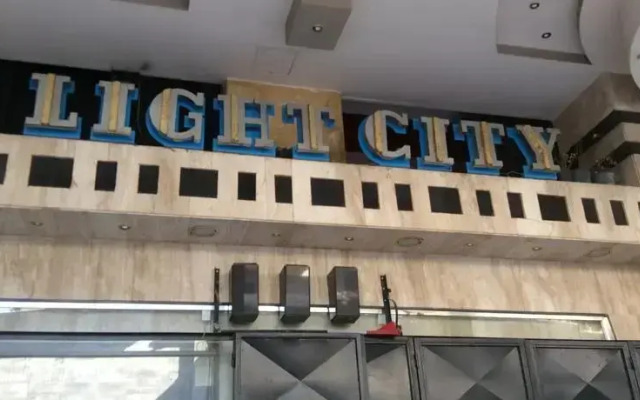 Light City Hotel