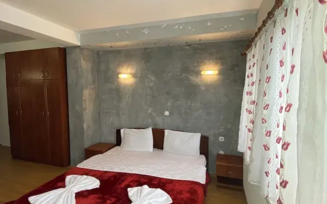 Hotel Alba