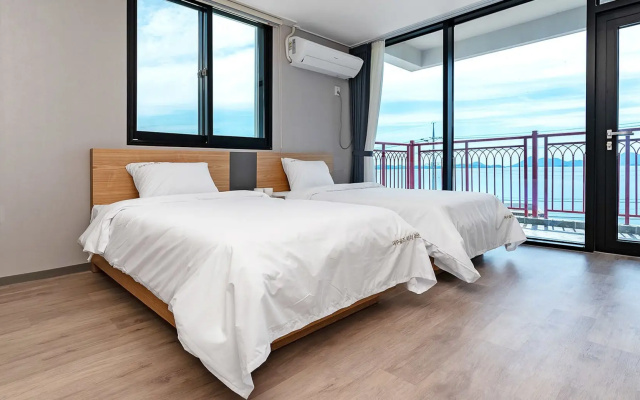 Gold Beach Resort