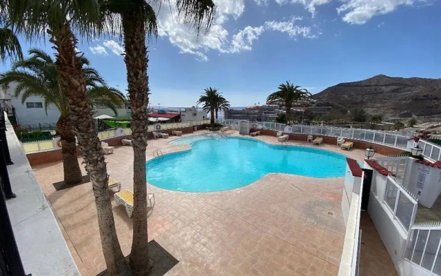 Sunset Balcony With Ocean Views and Pool Access