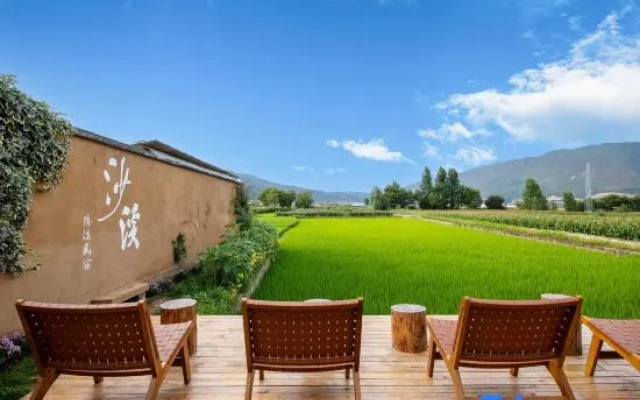 Shaxi Hidden Creek Homestay