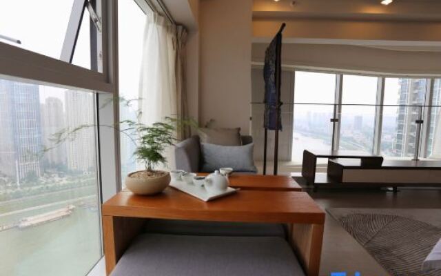 Youran Service Apartment (Yuexiu Fortune Center Qiaokou Road Metro Station)