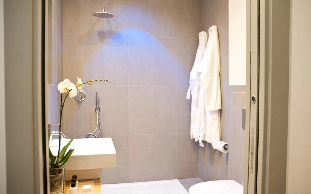 Giuturna Boutique Hotel