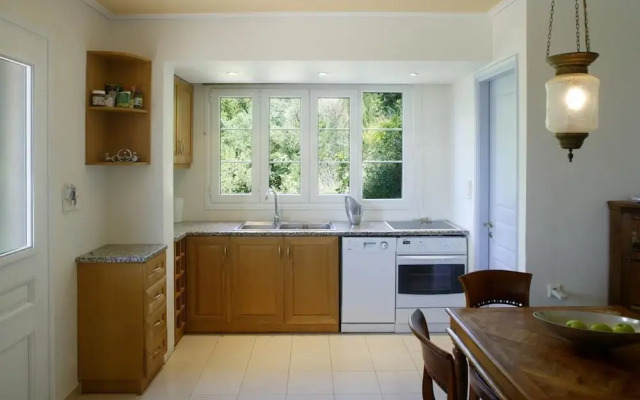Agios Nikitas Villas