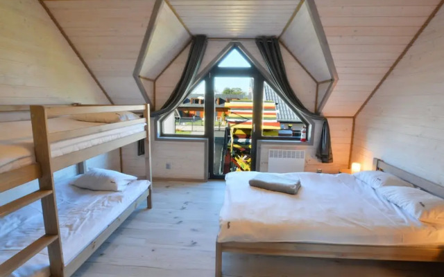 Cottage in Sianozety Near the Beach