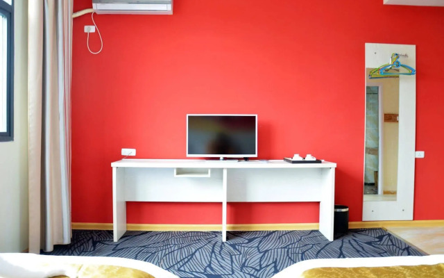 Guilin Style Art Theme Hotel