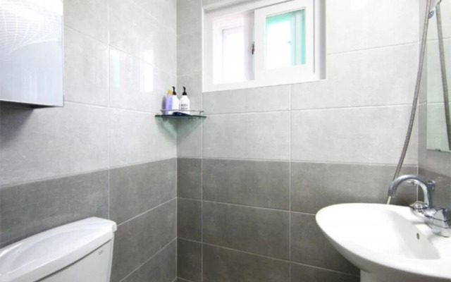 Yeosu Ando Namjjokbada Pension