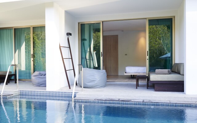 Moonlight Bay Resort