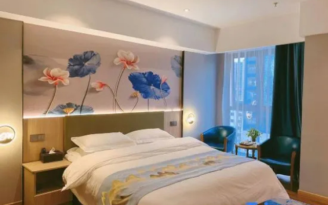 Shengzhou Qinman Hotel (Wuyue Plaza International Convention and Exhibition Center)