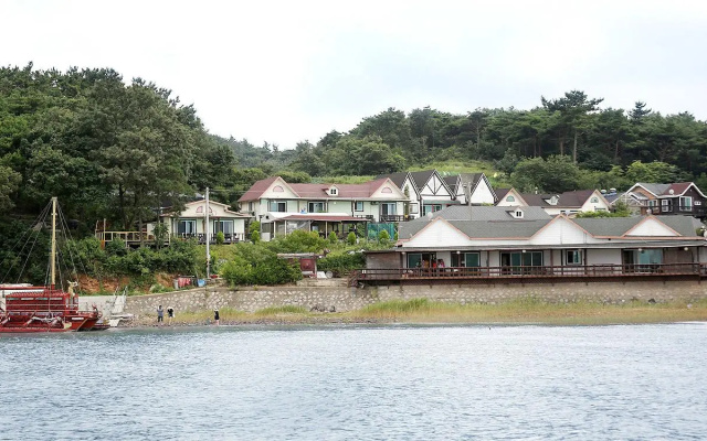 Anmyeondo Dokdo Pension