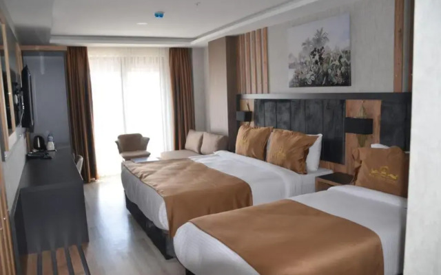 Rua World Hotel