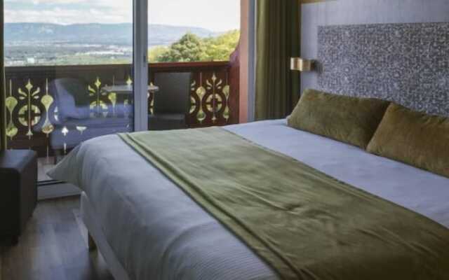 Hôtel Restaurant Bois Joly