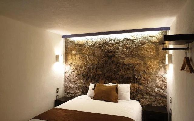 Hotel Don Carlos