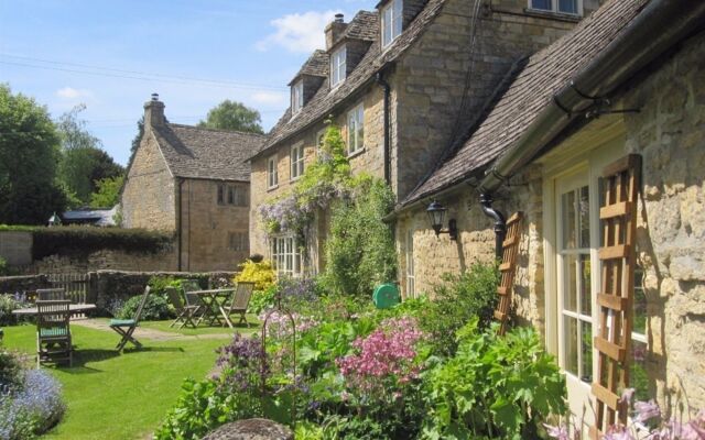 The Guiting Guest House