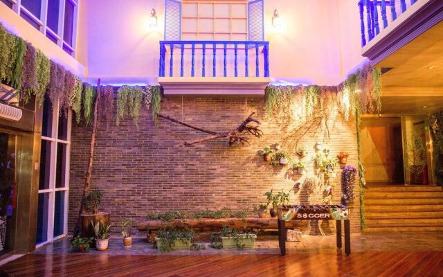 Viwo Leisure Hotel