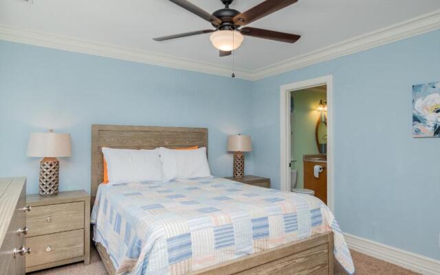 Sea Haven by Oak Island Accommodations