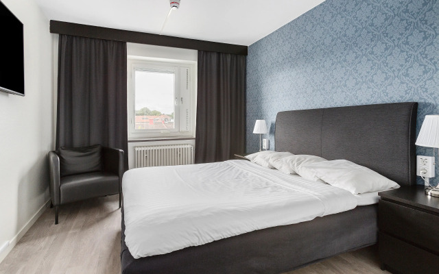 Best Western Hotel Tranas Statt