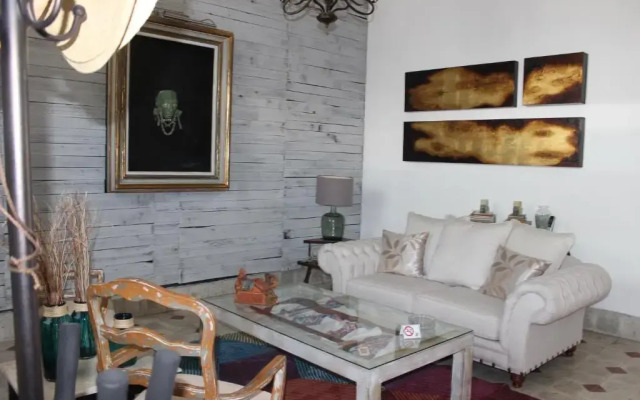 Casa Akbal B&B