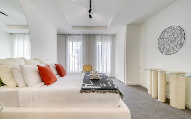 Luxurious Apt in Impressive Difc Tower