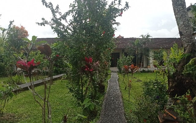 Pande House RedPartner