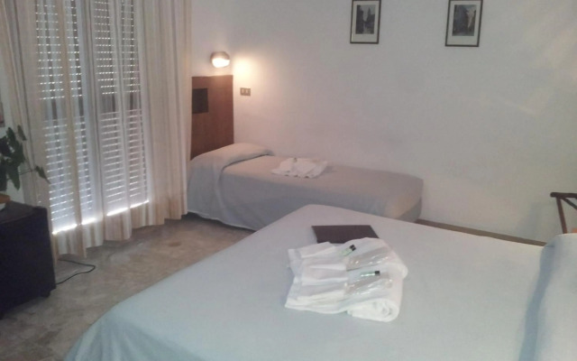 Hotel Montecarlo