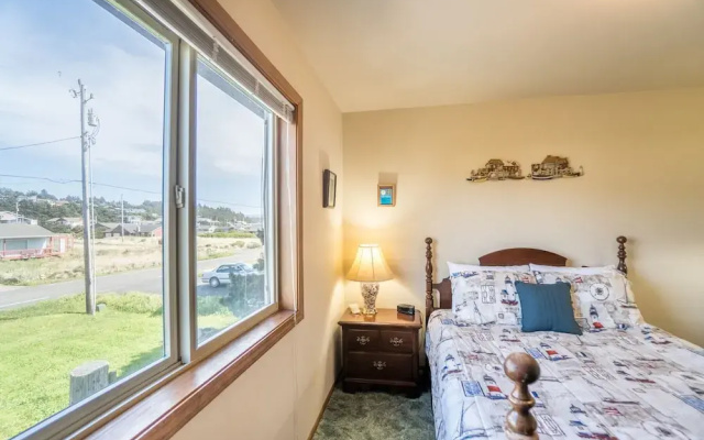 Daly's Oceanfront House