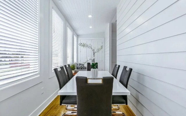 Newly Renovated 4BD Penthouse