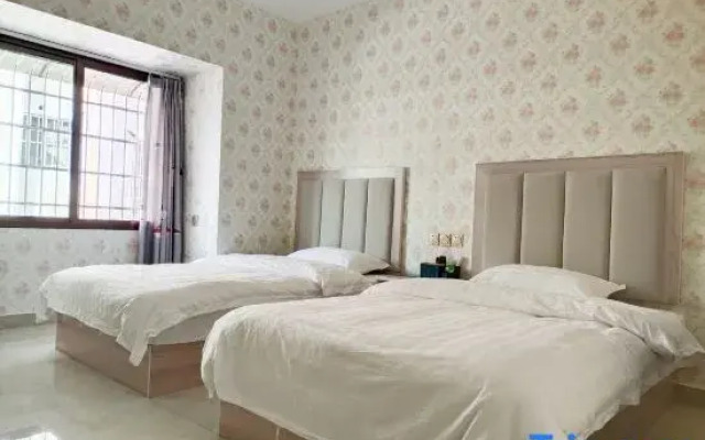 Xichang Laomajia Inn