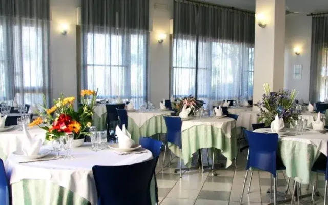 Hotel Excelsior