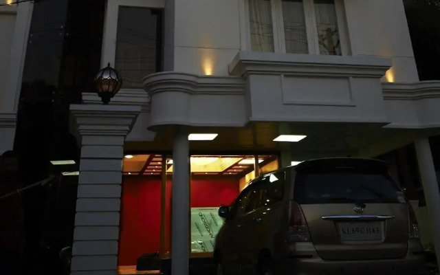 Srivar Hotels