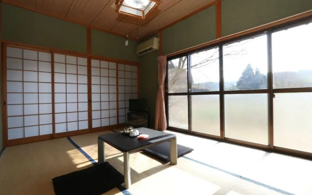 Minshuku Shiroyama