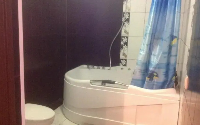 ?rystal Guest house
